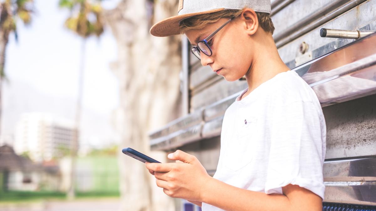 kms-pos-sau-fwb-codurile-populare-pentru-adolescenti-pe-care-orice-parinte-ar-trebui-sa-le-cunoasca-unele-pot-semnala-hartuire-autovatamare-sau-riscuri-serioase-de-sanatate-mintala-4_02235700