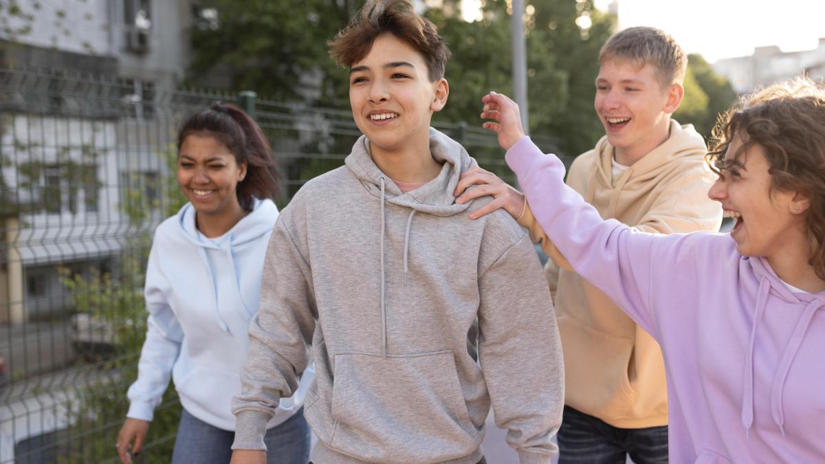 expresii-pe-care-adolescentii-le-detesta-si-cum-le-putem-reformula_14366800