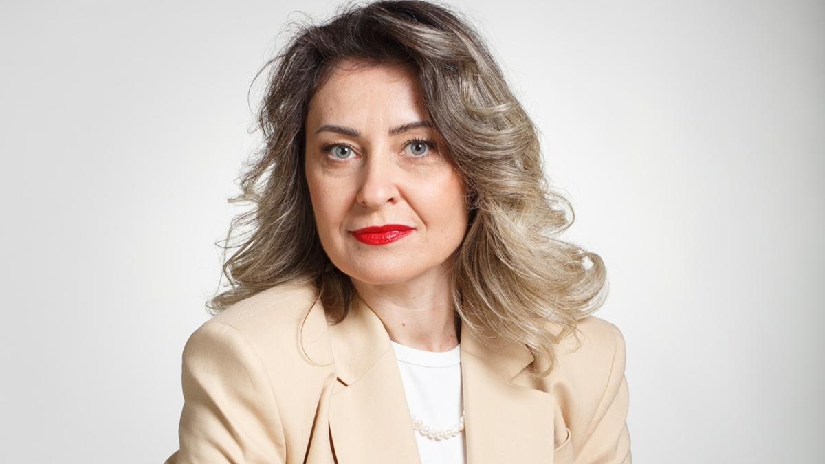 prof-claudia-chiru-despre-scandalul-cenzurii-din-ministerul-educatiei-ce-facem-cu-inteligenta-atunci-cand-o-avem-educatia-nu-are-nevoie-de-lideri-straluciti-care-falsifica_29235500