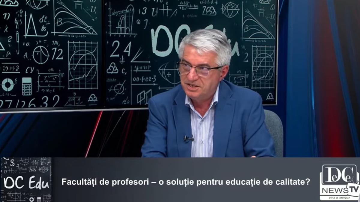 catalin-gherghe--coordonatorul-lotului-olimpic-de-matematica-c2a0lac2a0dcc2a0edu--video_72290000