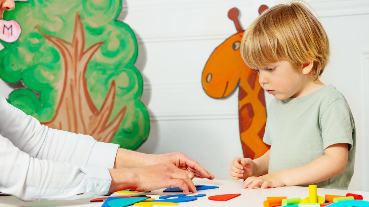 explozia-de-copii-cu-tulburari-neurodezvoltare-copleseste-sistemul-dr-ioana-georgescu-romania-are-putini-specialisti-iar-listele-de-asteptare-sunt-de-cateva-luni_01591600