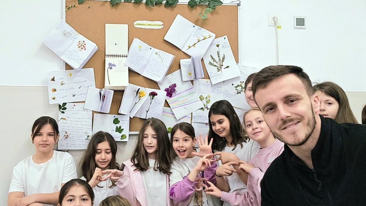 psihologul-petrut-rizea-nevoile-emotionale-ale-adolescentilor-sunt-importante_72906200