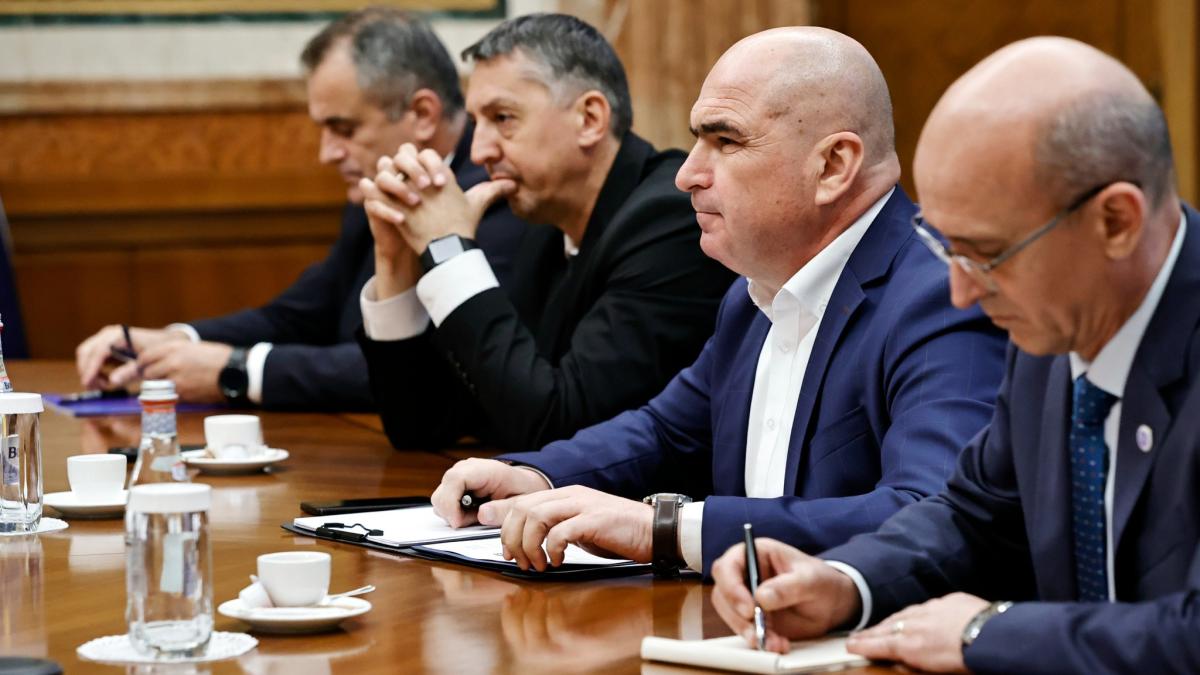 ilie-bolojan--dupa-intalnirea-cu-reprezentantii-sindicatelor-din-invatamant-va-fi-mai-multa-munca-pentru-aceeasi-bani--aceasta-este-realitatea-1_46704000