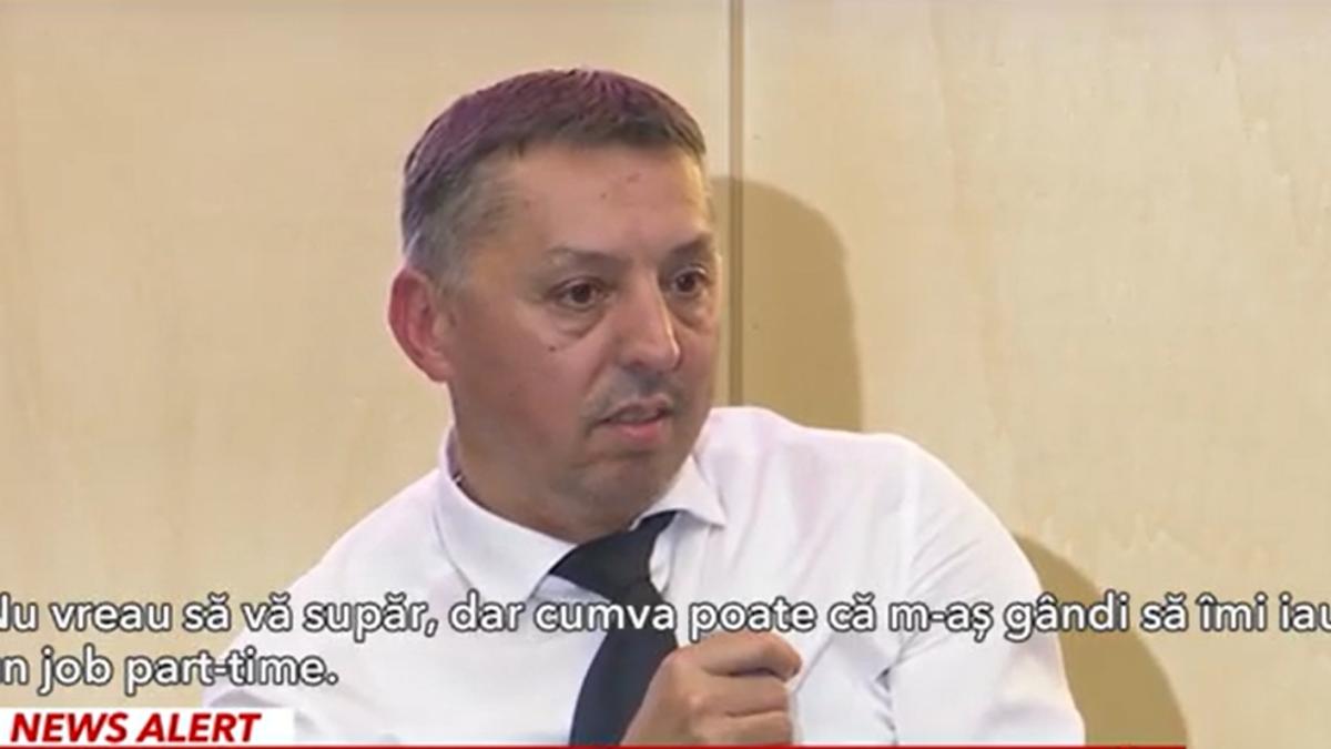 daniel-david-le-transmite-studentilor-care-raman-fara-bursa-ca-solutia-este-un-loc-de-munca-part-time-stiu-nu-avem-cultura-asta-dar-poate-ar-trebui-sa-o-avem_95635000