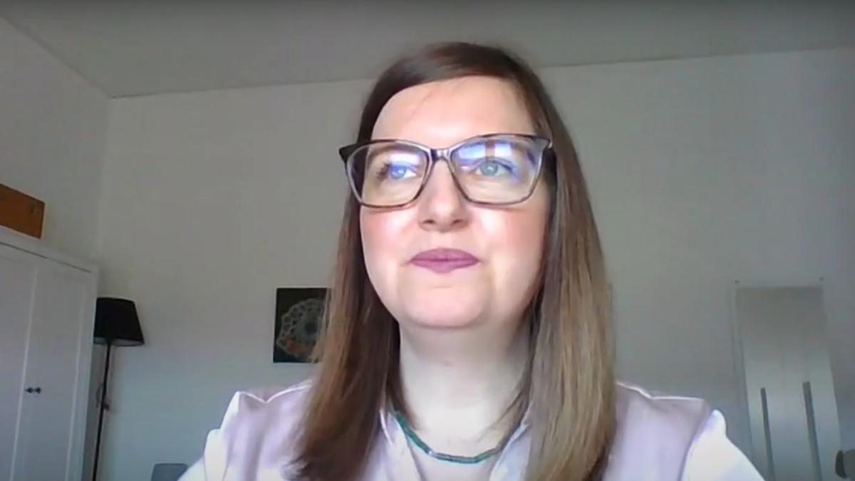 de-la-traume-si-bullying--la-succes-povestea-integrarii-scriitoarei-andrea-paula-danilescu-in-italia--video_51954500