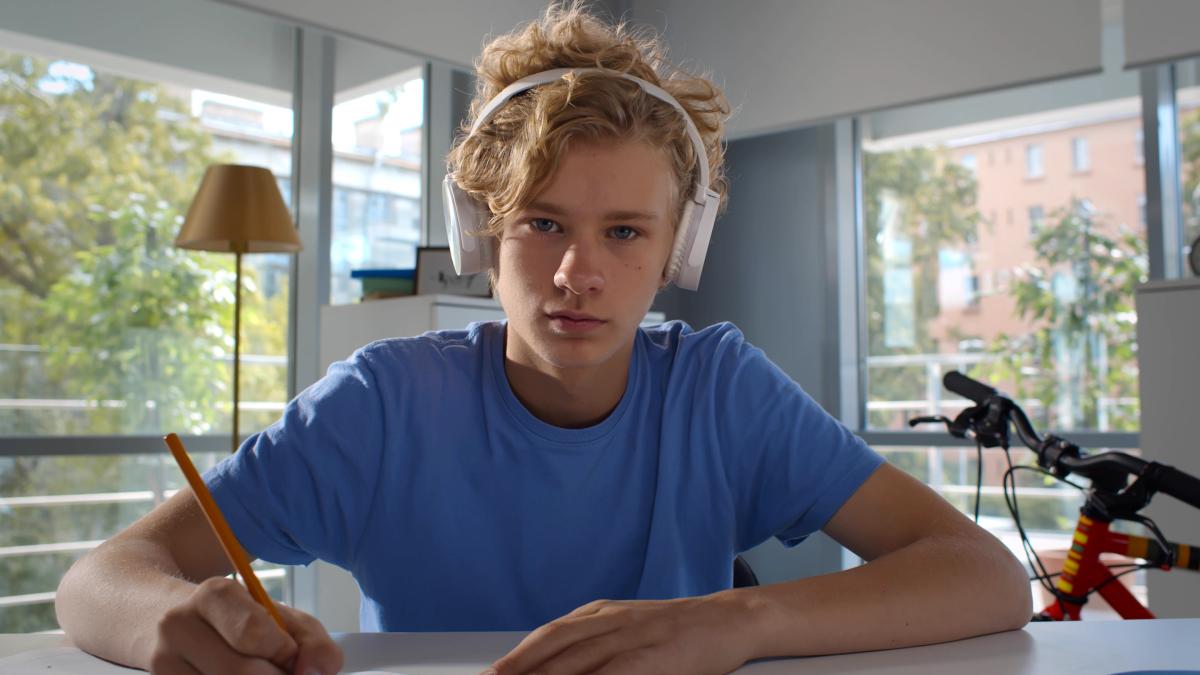 invatatul-dimineata-sau-seara-care-este-momentul-ideal-pentru-adolescenti_22999700