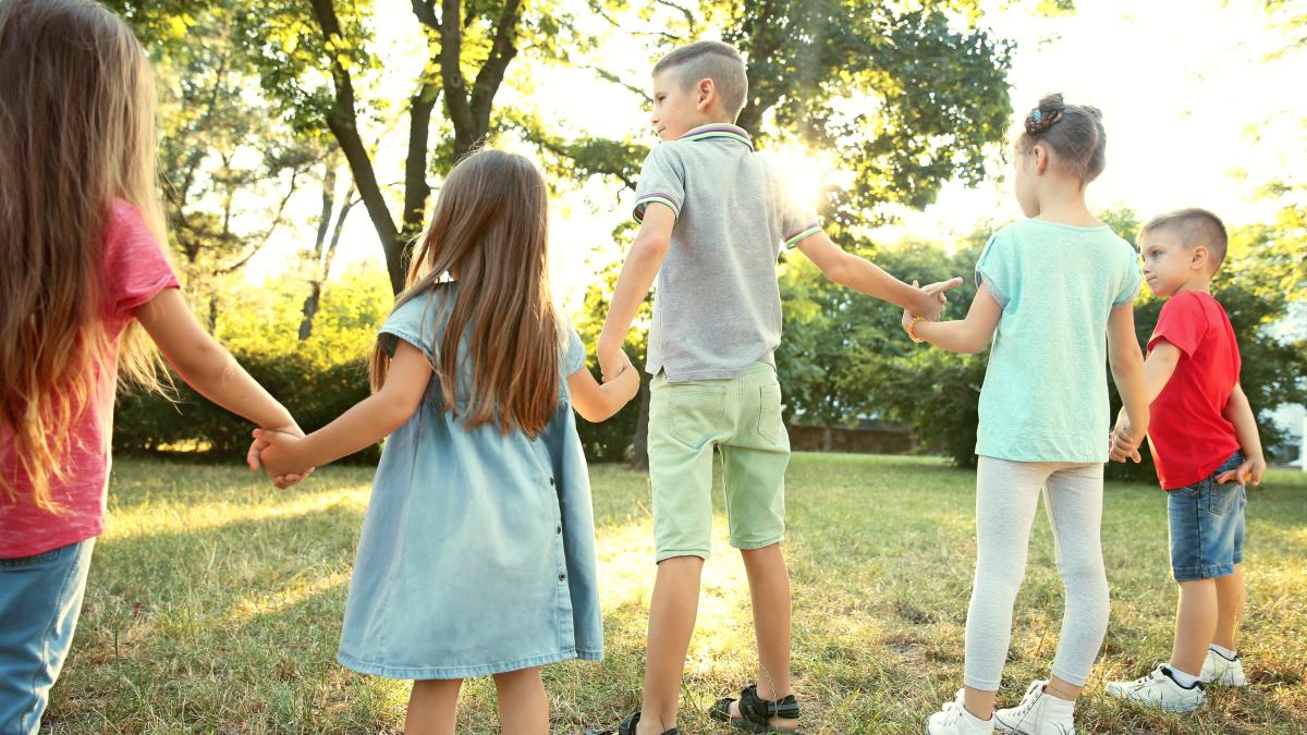 copiii-romani-nascuti-in-diaspora-sunt-romania-luiza-diculescu-despre-ce-ar-trebui-sa-constientizeze-fiecare-parinte-plecat-peste-hotare-limba-romana-incepe-acasa_38696600