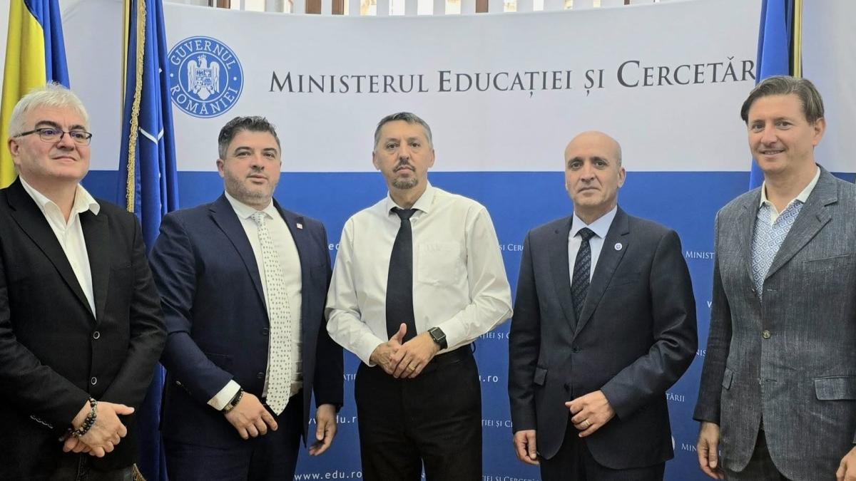 federatia-nationala-a-parintilor-e28093-edupart--la-discutii-cu-ministrul-educatiei-parintii-cer-solutii-pe-termen-lung--nu-reactii-de-moment_35437900