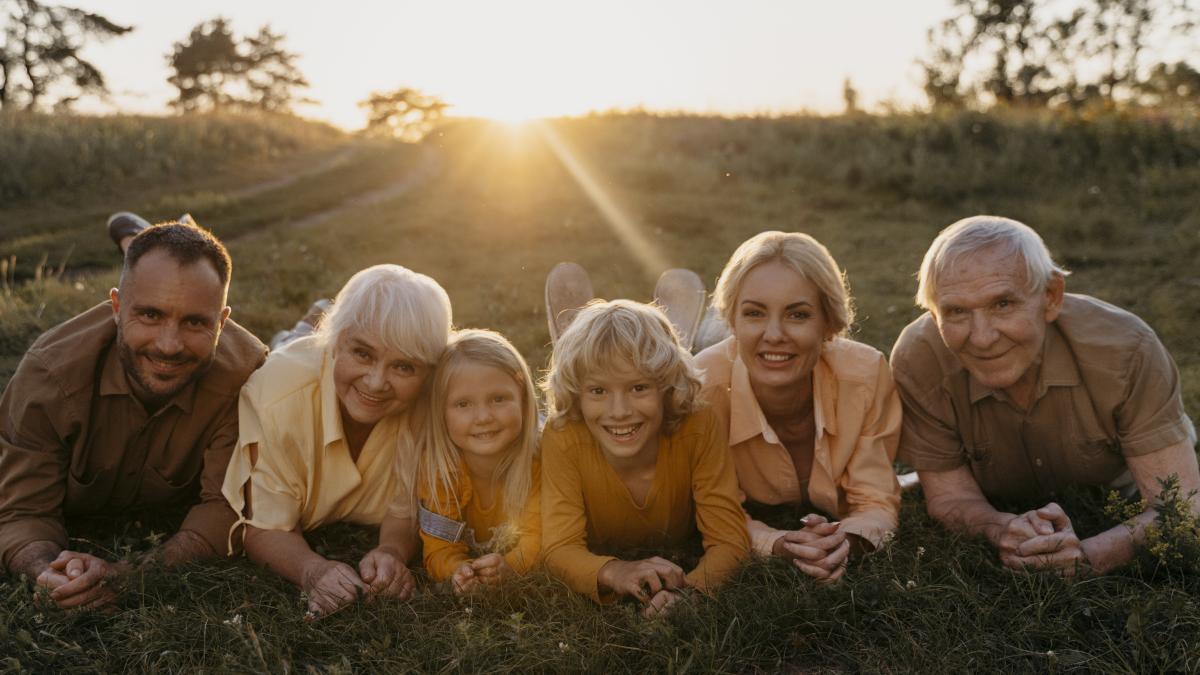 reguli-de-aur-pentru-armonie-intre-parinti-si-bunici_24697700