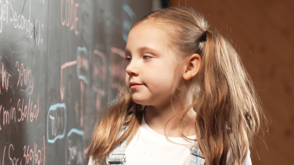 abilitatile-pe-care-profesorii-se-asteapta-sa-le-vada-la-elevi-inca-din-prima-zi-de-scoala_23658500