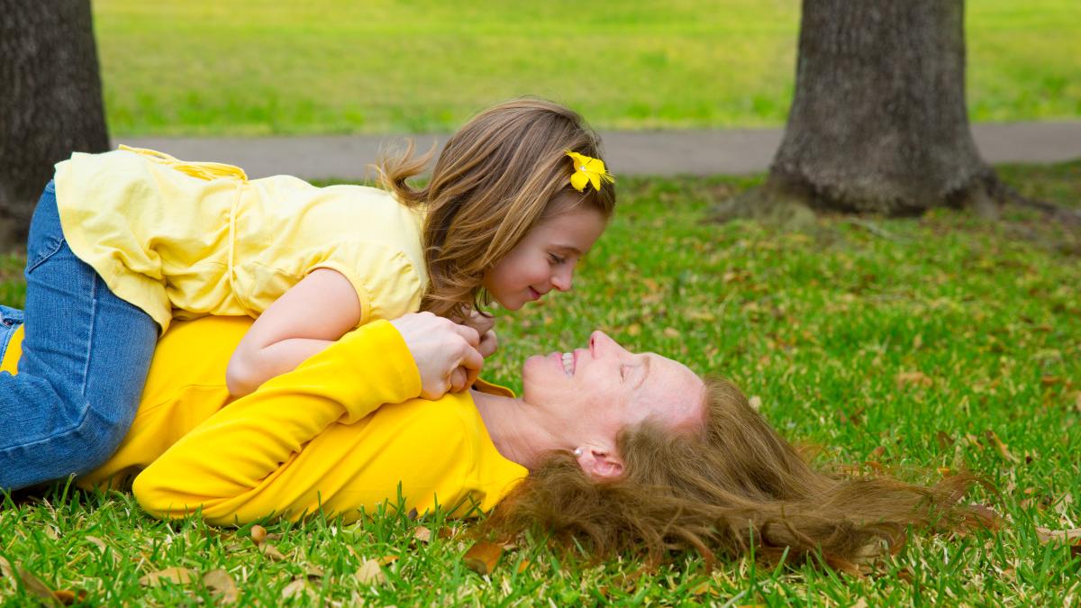 daca-vrei-sa-aiba-succes-copilul-tau-invata-l-aceasta-abilitate-cat-mai-devreme-sfatuieste-un-profesor-a-fi-destept-nu-inseamna-sa-ai-intotdeauna-raspunsul_98086100