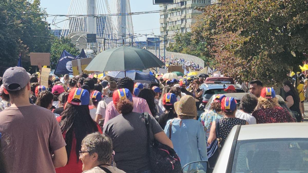 sindicalistii-din-educatie--dupa-intalnirea-cu-presedintele-nicusor-dan-greva-generala-nu-e-exclusa-sa-tabaram-peste-tot-ce-inseamna-putere_99235200