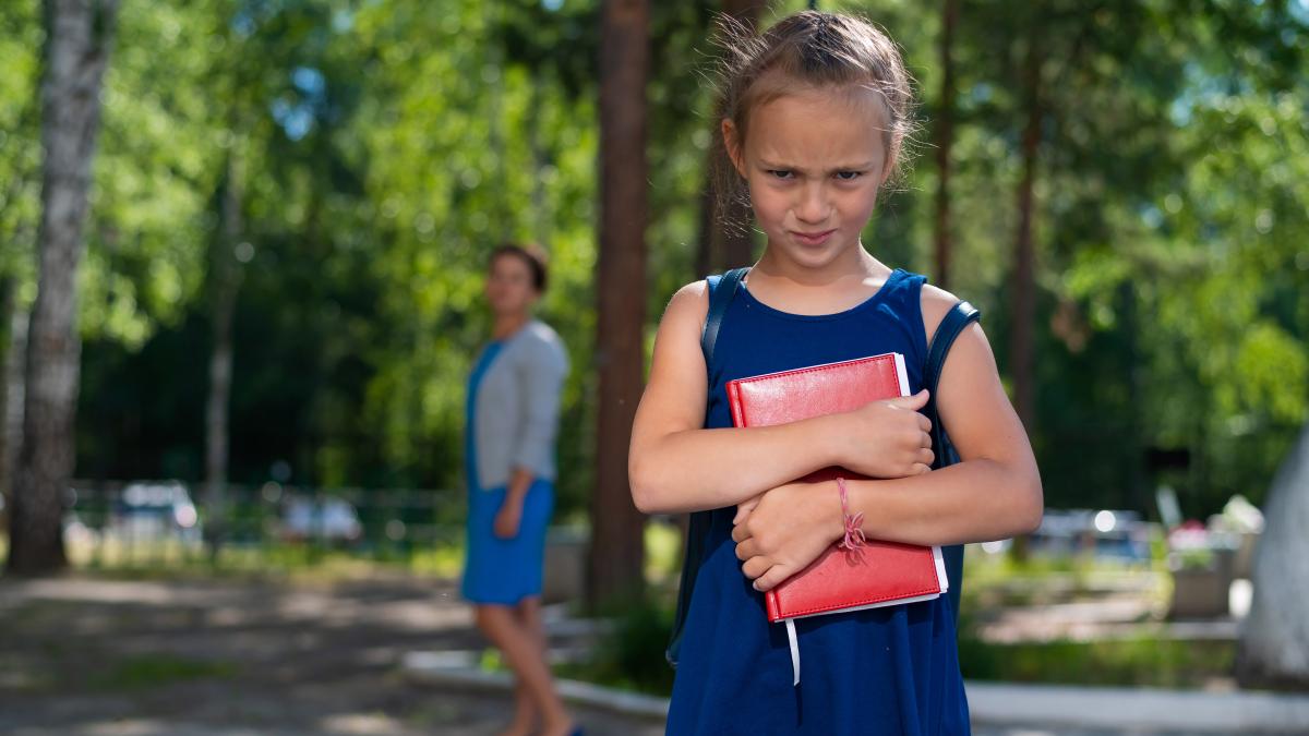 metode-testate-prin-care-sa-iti-incurajezi-copilul-sa-vorbeasca-despre-ziua-de-la-scoala--conform-psihologilor-intrebarea-ce-ai-facut-azi-nu-functioneaza_94851200