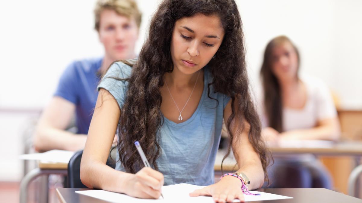 bacalaureat-2026-cum-pot-elevii-sa-inlocuiasca-probele-de-competente-si-ce-teste-internationale-sunt-acceptate-pentru-echivalarea-rezultatelor--lista-completa-a-testelor-si-certificatelor-recunoscute_20048600