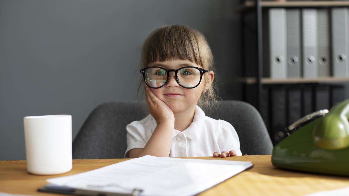 aceasta-este-varsta-de-la-care-un-copil-poate-purta-ochelari-de-vedere_49604400