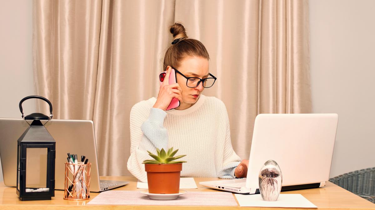 sindicatele-din-educatie-avertizeaza-regulile-pentru-voucherele-de-vacanta-2025-sunt-contradictorii_08466700