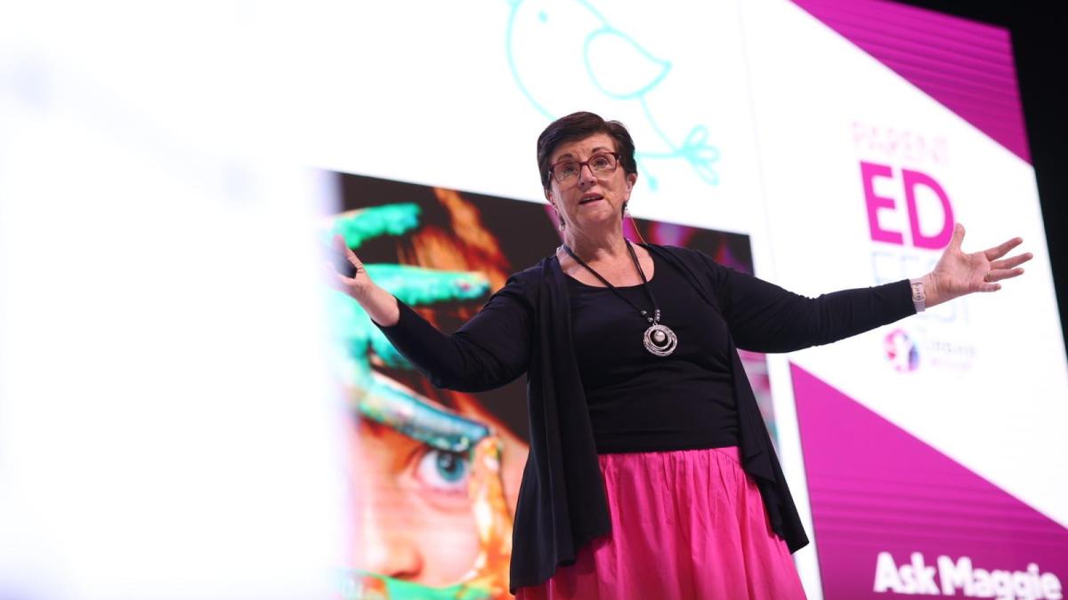 maggie-dent--in-fata-parintilor-romani-asta-nu-inseamna-ca-suntem-mame-sau-tati-rai--trebuie-sa-mai-coboram-stacheta_14197000