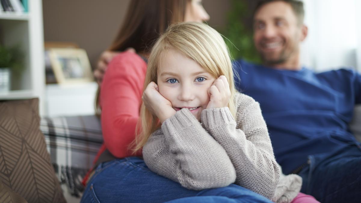 supraparentingul-greseala-pe-care-o-fac-cei-mai-bine-intentionati-parinti--e2809erolul-nostru-nu-este-sa-reparam--ci-sa-fim-prezentie2809d_97613300