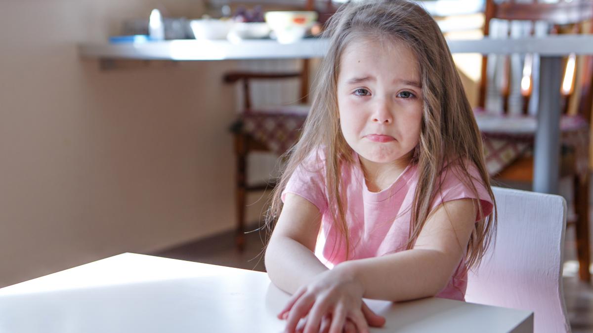 cum-reactioneaza-copiii-in-situatii-de-urgenta-expertii-explica-ce-se-intampla-in-corpul-si-mintea-unui-elev-in-timpul-unei-explozii-sau-al-unui-eveniment-brusc-nu-uita-usor-evenimentele-socante_17235900