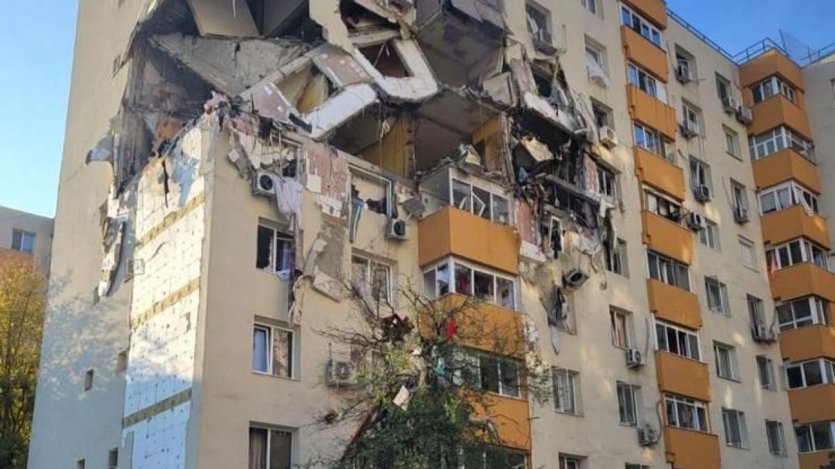 elevi-raniti-dupa-explozia-violenta-de-langa-liceul-e2809edimitrie-bolintineanue2809d---video_66424700