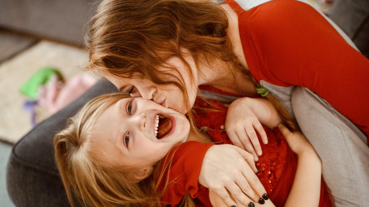 7-lucruri-inutile-pe-care-credeam-ca-le-fac-ca-sa-fiu-un-parinte-bun--pana-cand-am-inteles-ca-nu-e-asa-marturia-unei-mame-care-a-renuntat-la-presiunea-de-a-fi-perfecta_87927800