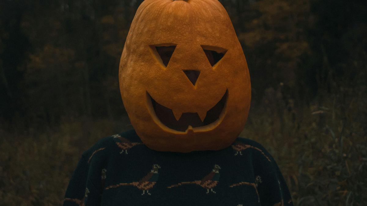 caz-socant-in-ilfov-adolescent-de-13-ani-a-atacat-un-barbat--dupa-ce-a-fost-alungat-de-halloween_20256400