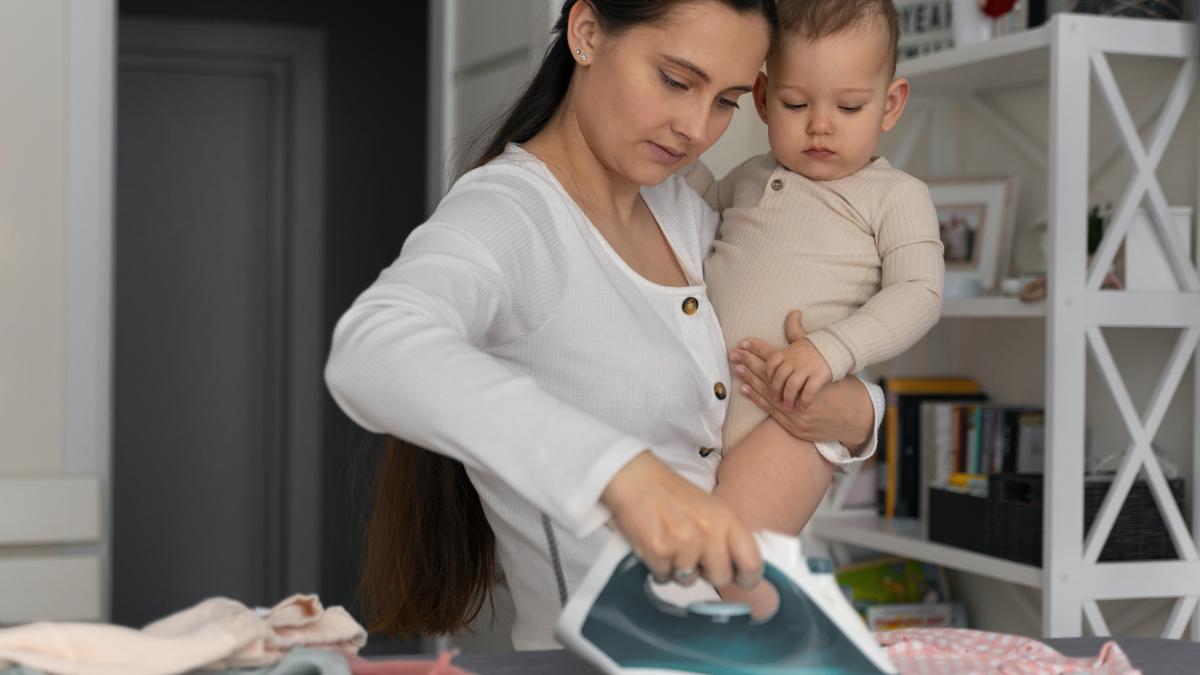 trebuie-sa-calci-hainele-bebelusului-ca-sa-le-dezinfectezi-ce-arata-un-studiu_05450600