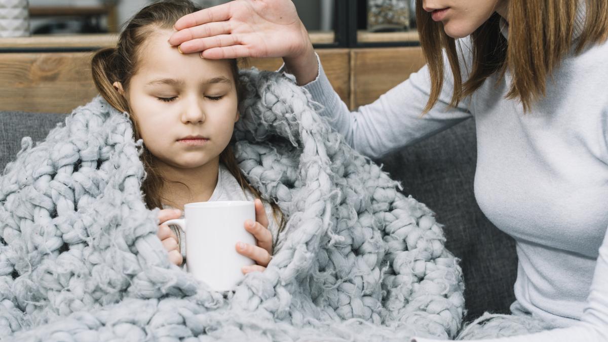 un-medic-pediatru-afirma-ca-exista-semne-clare-care-ii-ajuta-pe-parinti-sa-distinga-rapid-daca-copilul-lor-are-o-raceala--gripa-sau-covid_59097400
