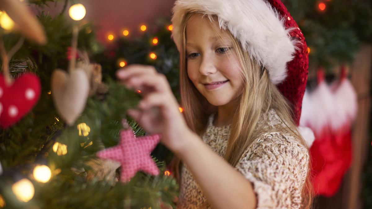 de-ce-craciunul-nu-va-mai-fi-niciodata-la-fel-o-cercetatoare-romanca-a-realizat-un-studiu-in-care-arata-cum-se-schimba-magia_79901300