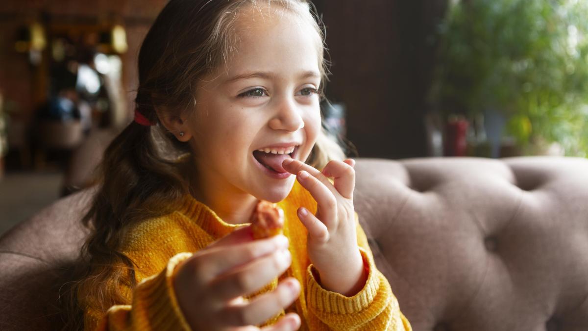 5-nutrienti-pe-care-parintii-trebuie-sa-ii-adauge-obligatoriu-in-dieta-copiilor-pentru-a-i-proteja-de-gripa-sezoniera_26698600