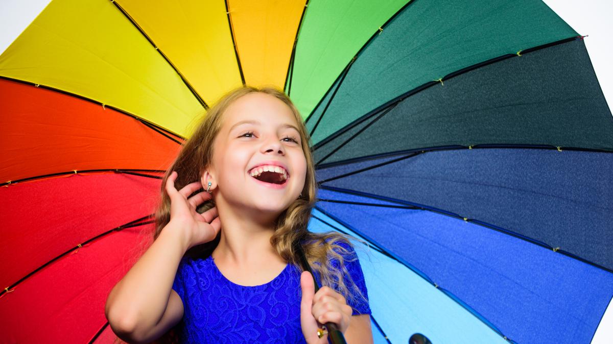 descopera-personalitatea-copilului-tau-in-functie-de-culoarea-sa-preferata-psihologia-a-descoperit-tipare-comune-de-comportament_98399800