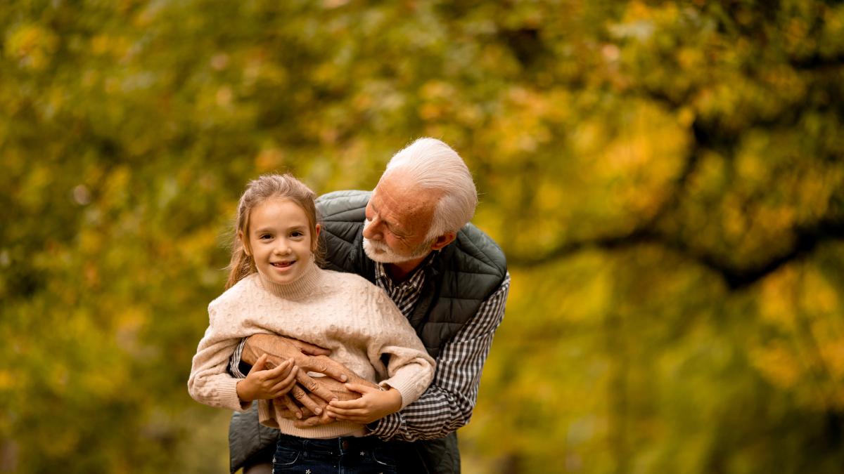 7-lucruri-pe-care-bunicii-puternici-emotional-le-fac-diferit--potrivit-psihologilor_54744900