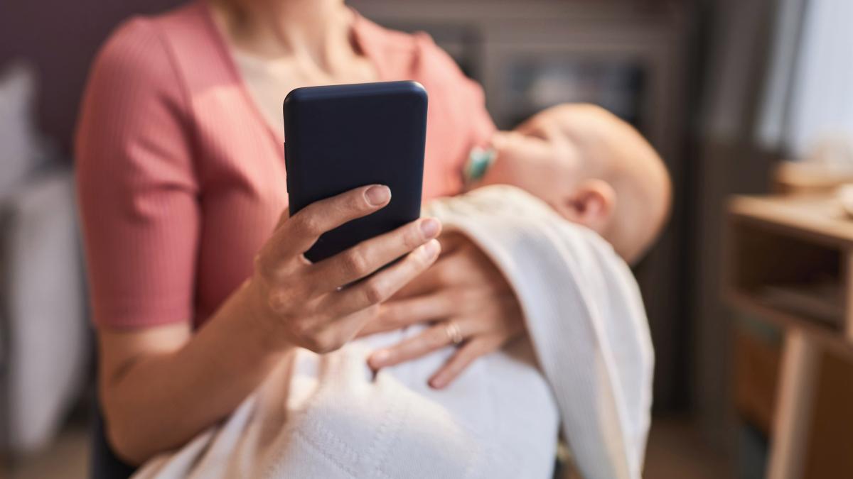 ceo-ul-openai-spune-ca-nu-isi-poate-imagina-parentingul-fara-ai--atunci--oare-cum-am-reusit-cu-totii-pana-acum_43196200