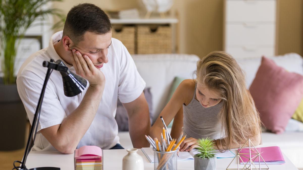 tatii-care-au-peste-aceasta-varsta-se-simt-mereu-obositi--e2809ebarbatii-nu-ar-trebui-sa-fie-nevoiti-sa-lupte-in-tacere-sau-sa-gestioneze-singuri-astae2809d_38775300
