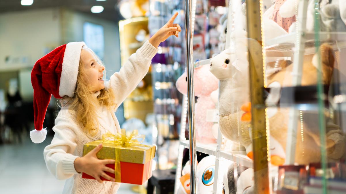 ce-sa-nu-cumparati-copiilor-de-craciun-si-in-aceste-zile-potrivit-expertei-in-parenting-urania-cremene--lista-de-cadouri-interzise_61595500