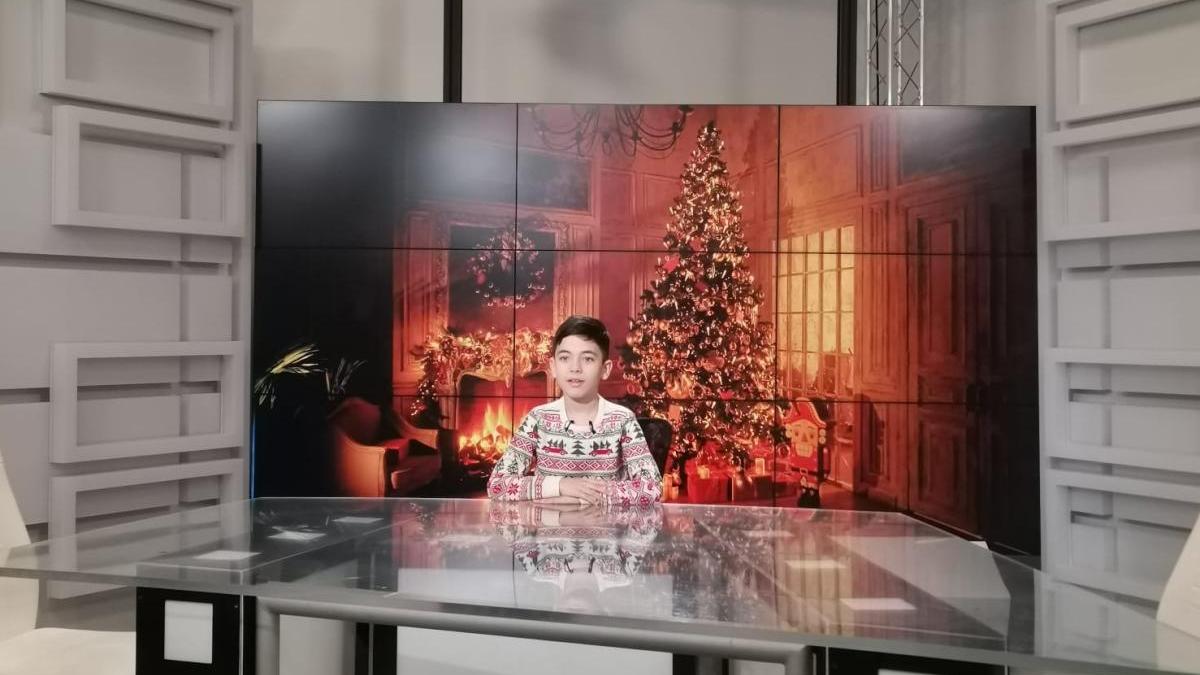 scrisoarea-unui-copil-de-8-ani-din-iasi-care-vrea-sa-ii-convinga-pe-toti-ca-mos-craciun-chiar-exista-e2809enu-avea-cum-mama-sa-manance-turta-dulcee2809d_41828700