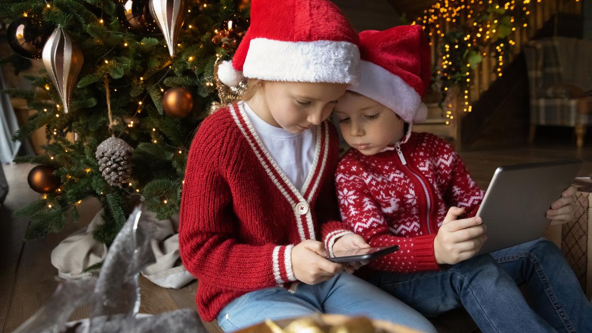 30-de-mesaje-de-craciun-gata-de-trimis-pentru-familie--bunici--prieteni-si-profesorii-copilului-tau--urarile-simple-sunt-cele-mai-apreciate_38095700