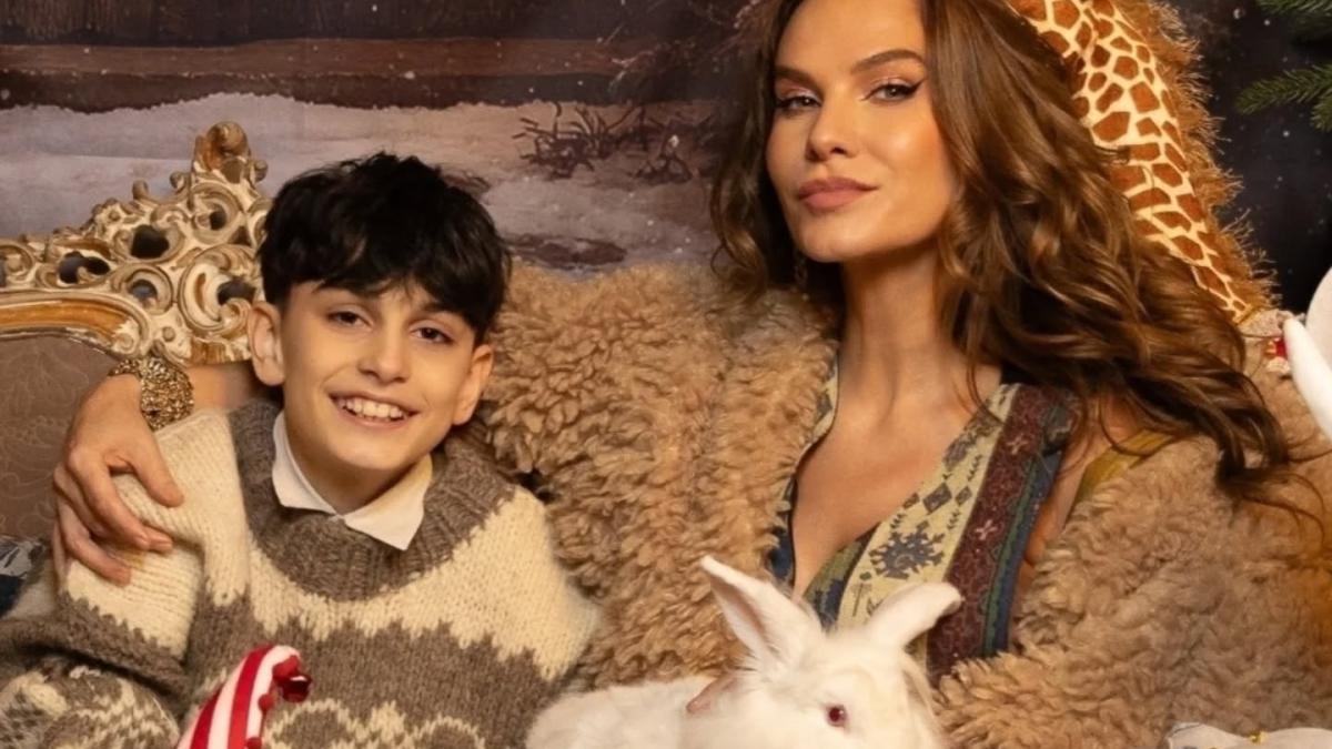 anna-lesko--despre-lectia-pe-care-i-a-dat-o-fiului-sau-adam-dupa-o-criza-intr-un-magazin-eu-devin-fiara--se-intoarce-foaiae280a6-orice-pana-la-lipsa-de-respect_86200800