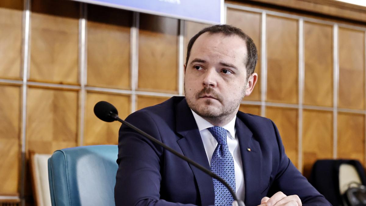 ministrul-sanatatii-alexandru-rogobete_58395200