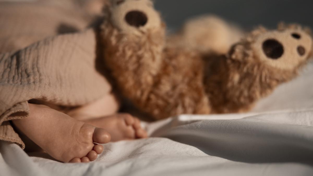 Denis, copilul de 2 ani în moarte cerebrală din Constanța, a murit la Bucureşti. Mesajul mamei, înainte de a-și pierde băiatul / FOTO ILUSTRATIV: freepik.com @freepik