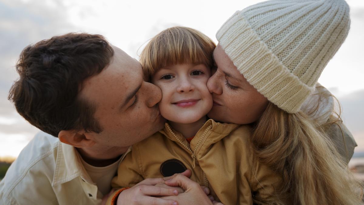 Ești un părinte de tip C Acest stil de parenting devine din ce în ce mai popular / FOTO: freepik.com @pikisuperstar