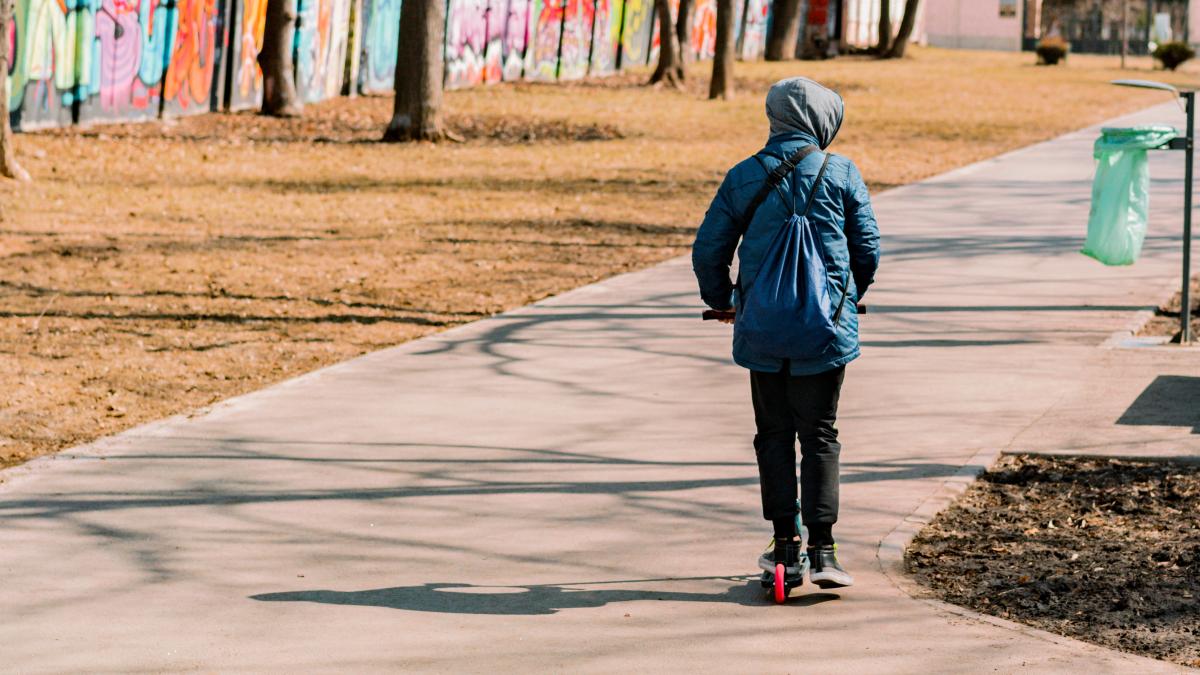 Ce a făcut Eduard, copilul de 13 ani, înainte de tragedia din Oradea Profesor „A ieșit cu mai mulți prieteni și le-a făcut cinste”