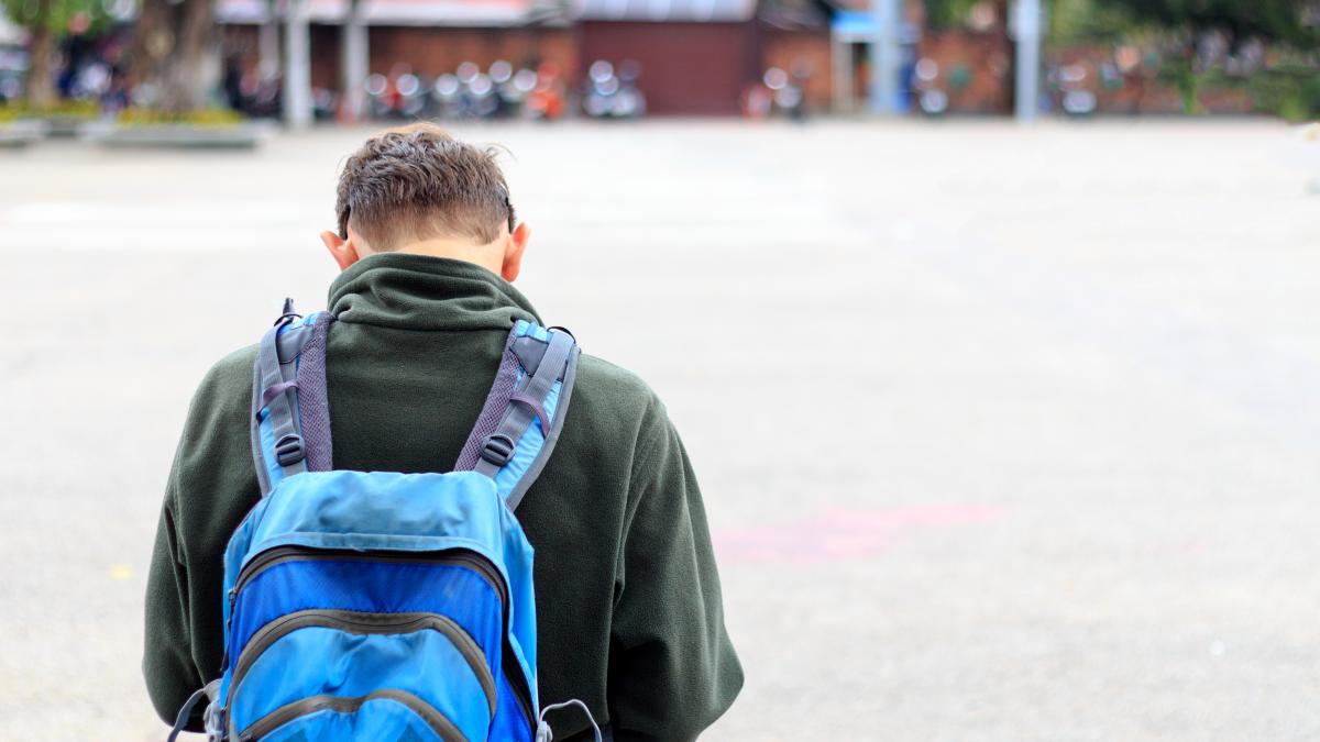 Profesoară înjunghiată de un elev. Ce anume îl determină pe un copil să comită o astfel de faptă Perspectiva unui psiholog