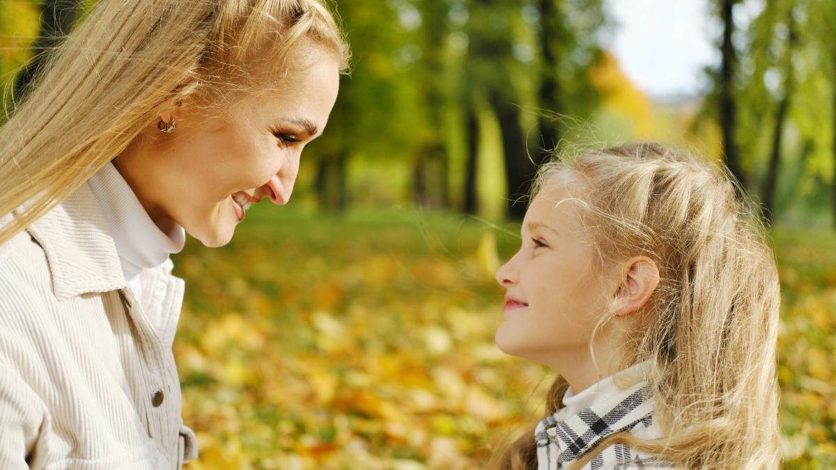 Expresia din patru cuvinte pe care orice părinte ar trebui să o repete pentru a câștiga încrederea copiilor săi
