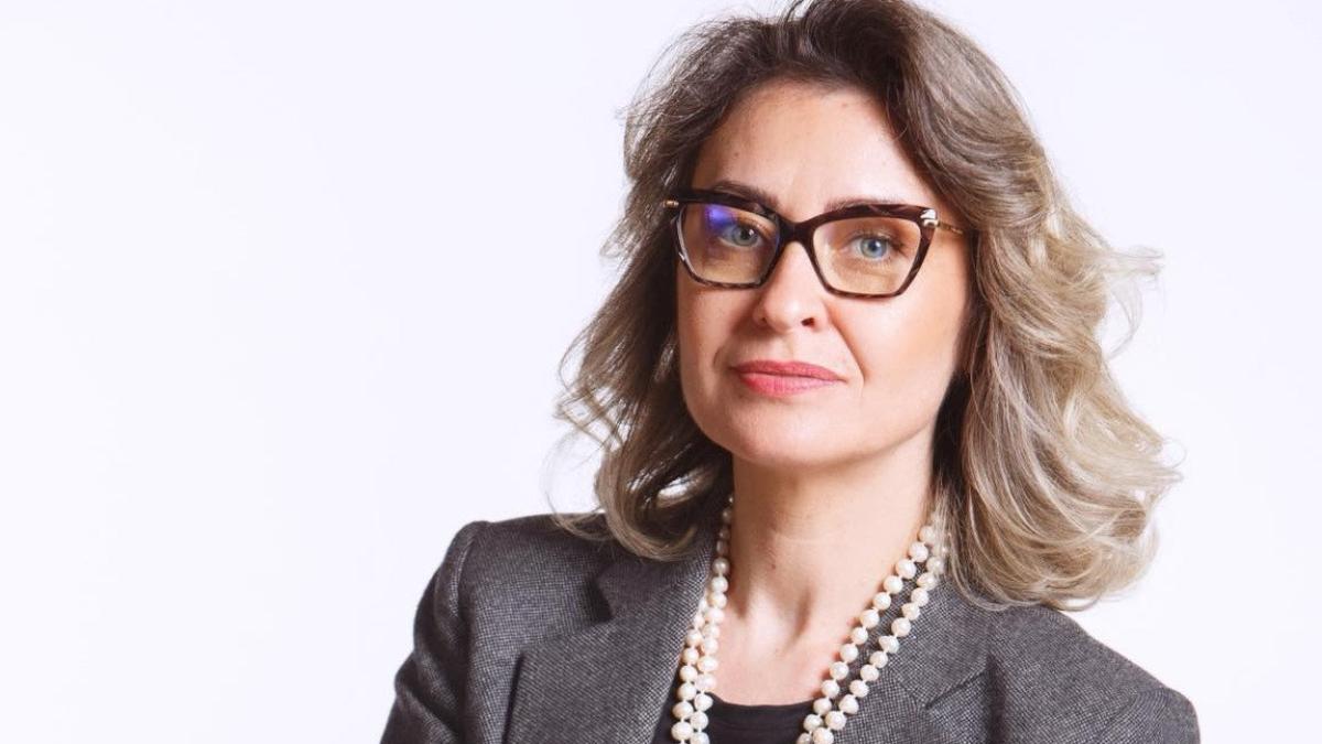 Revolta din Educație! Profesorii cu vechime pierd indemnizația de hrană. Prof. Claudia Chiru „De ce să îmi tai un drept fundamental”