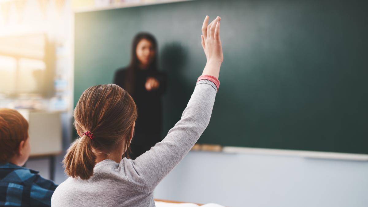 După 25 de ani de predare, această profesoară a decis să renunțe la trei reguli din clasa ei „Doar îți irosesc timpul!”