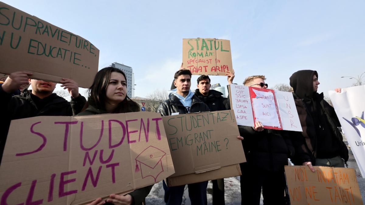 Studenți la protest