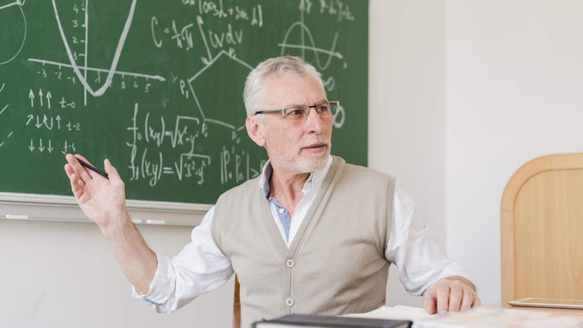 profesor în vârstă
