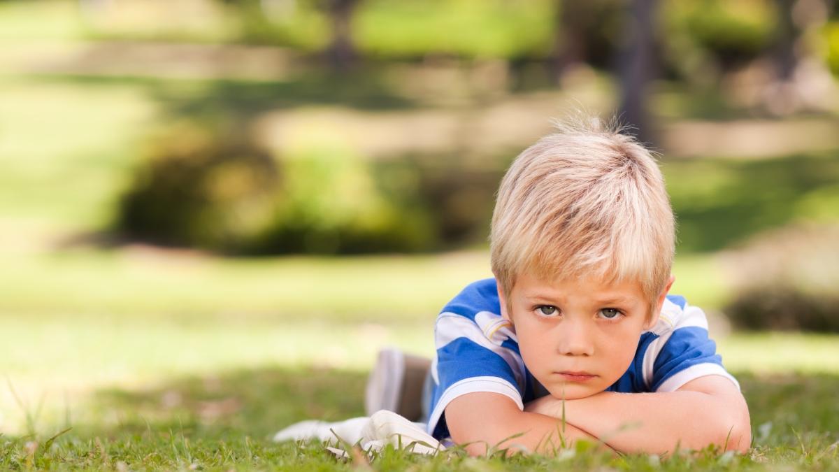 Aceste 3 semnale de alarmă arată că al tău copil ar avea nevoie de mai multă încredere, spune un specialist în antrenament mental