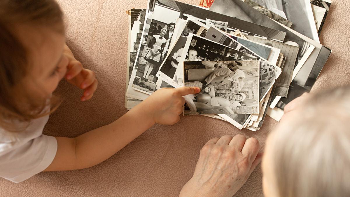 Faptul că ai crescut în anii ’60 și ’70 te-a format ca om mai bun, în 10 moduri pe care copiii de azi nu le mai înțeleg